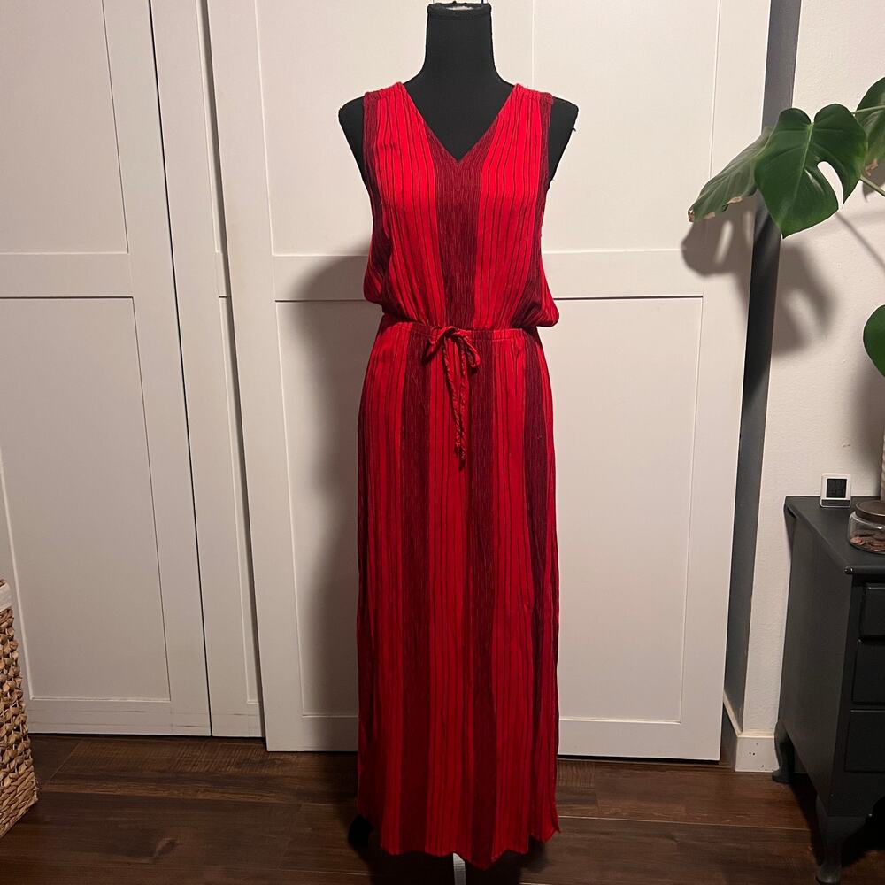 Universal Thread Vertical Striped Sleeveless V-Ne… - image 7